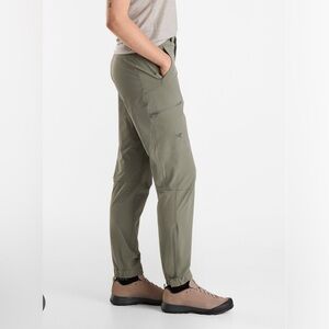 Arc’teryx Women’s Gamma Tapered Pant Size 8